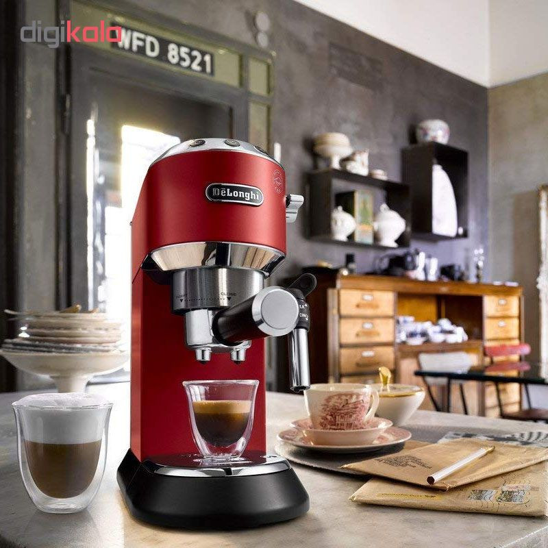 اسپرسوساز خانگی 1100 میلی‌لیتری دلونگی مدل EC685، مناسب تهیه اسپرسو، کافه لاته و کاپوچینو، دارای 2 عدد نازل قهوه