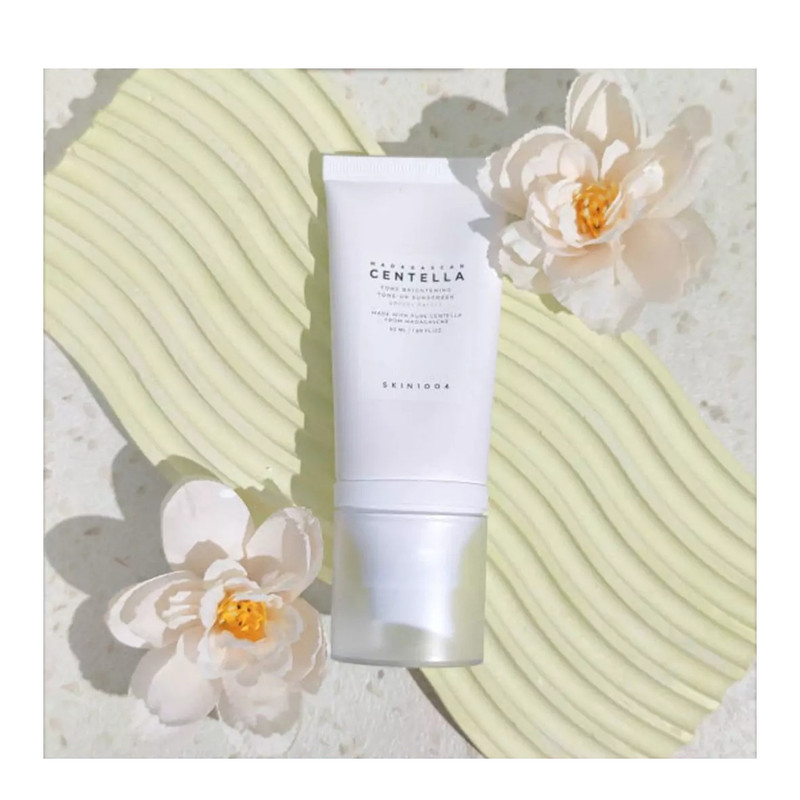 کرم ضد آفتاب رنگی سنتلا مدل Madagascar Centella Tone-Up Sunscreen SPF50+ PA++++ مناسب پوست حساس حجم 50 میلی‌لیتر