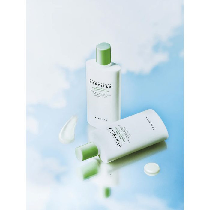 کرم ضد آفتاب بدون رنگ سنتلا مدل Madagascar Centella Tea-Trica Soothing Sun Milk SPF50+ PA++++ مناسب انواع پوست حجم 50 میلی‌لیتر