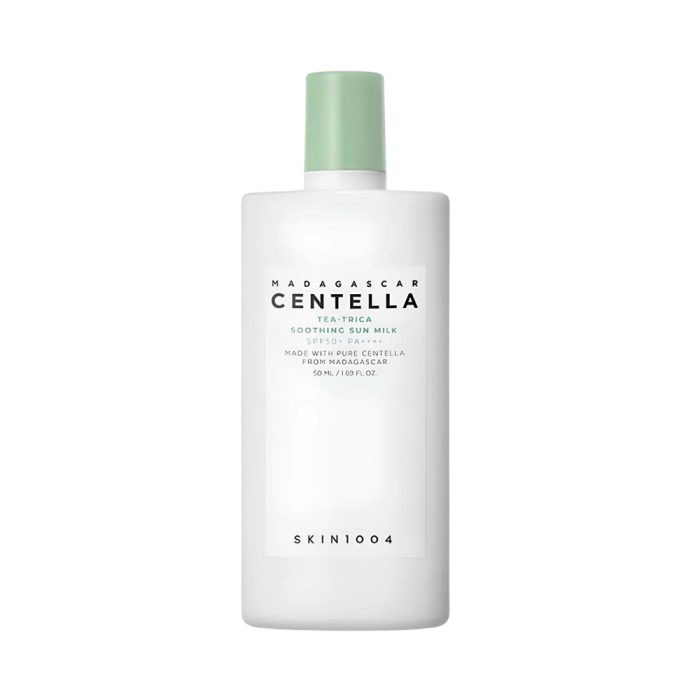 کرم ضد آفتاب بدون رنگ سنتلا مدل Madagascar Centella Tea-Trica Soothing Sun Milk SPF50+ PA++++ مناسب انواع پوست حجم 50 میلی‌لیتر