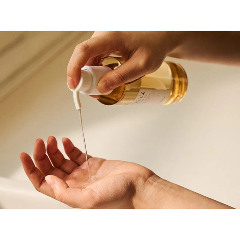 روغن پاک کننده اسکین 1004 مدل Madagascar Centella Light Cleansing Oil حجم 200 میلی‌لیتر به همراه فوم پاک کننده اسکین 1004 مدل Madagascar Centella Ampoule Foam حجم 125 میلی‌لیتر