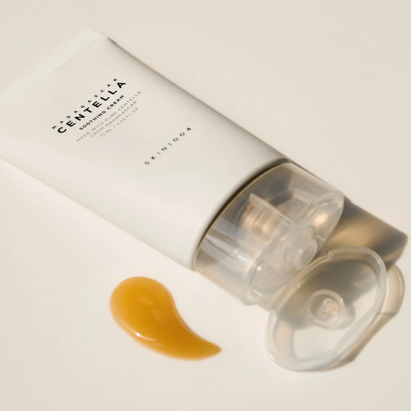 کرم مرطوب کننده دست و صورت سنتلا مدل Madagascar Centella Soothing Cream مناسب پوست خشک و معمولی حجم 75 گرم