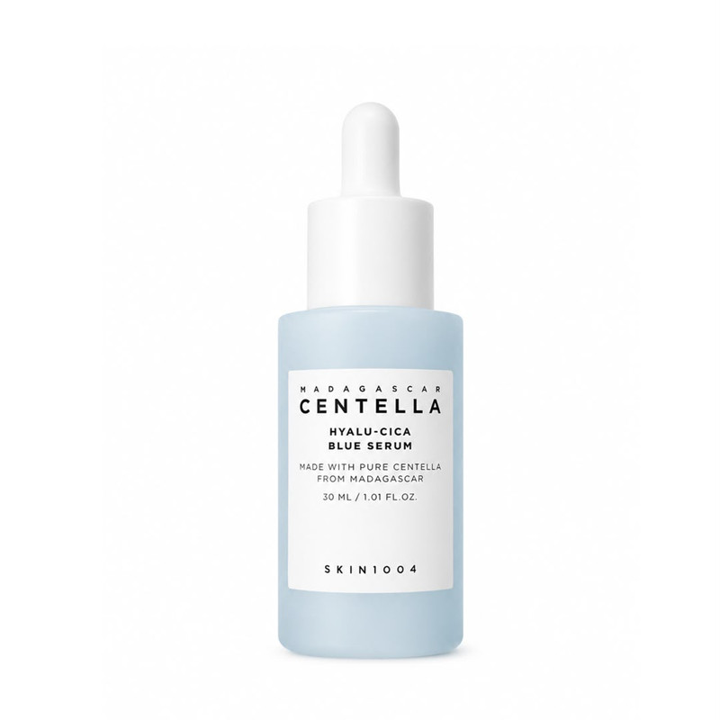 سرم تقویت کننده پوست سانتلا مدل Madagascar Centella Hyalu-Cica Blue Serum مناسب انواع پوست حجم 30 میلی‌لیتر